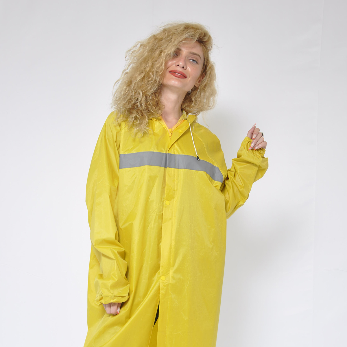 Reflektorlu Yağmurluq - Yağışdan Qorunma