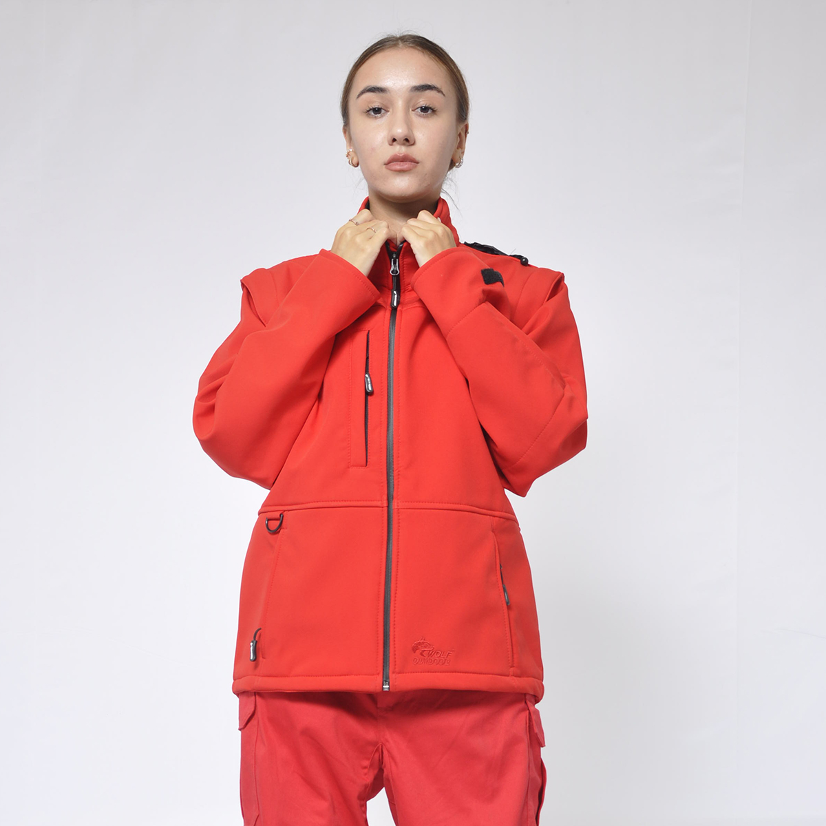 Coat with removable sleeves