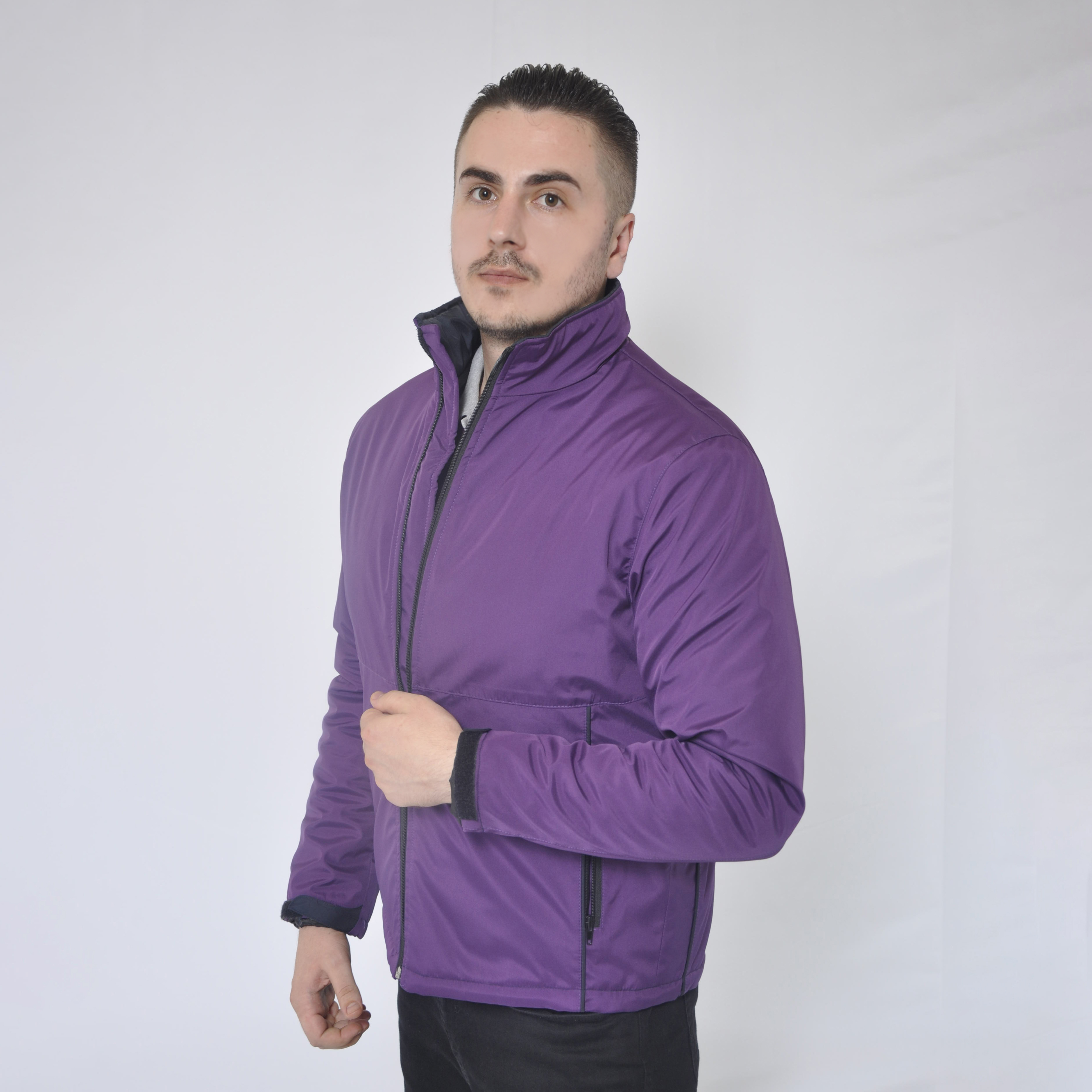 Comfortable jacket in purple