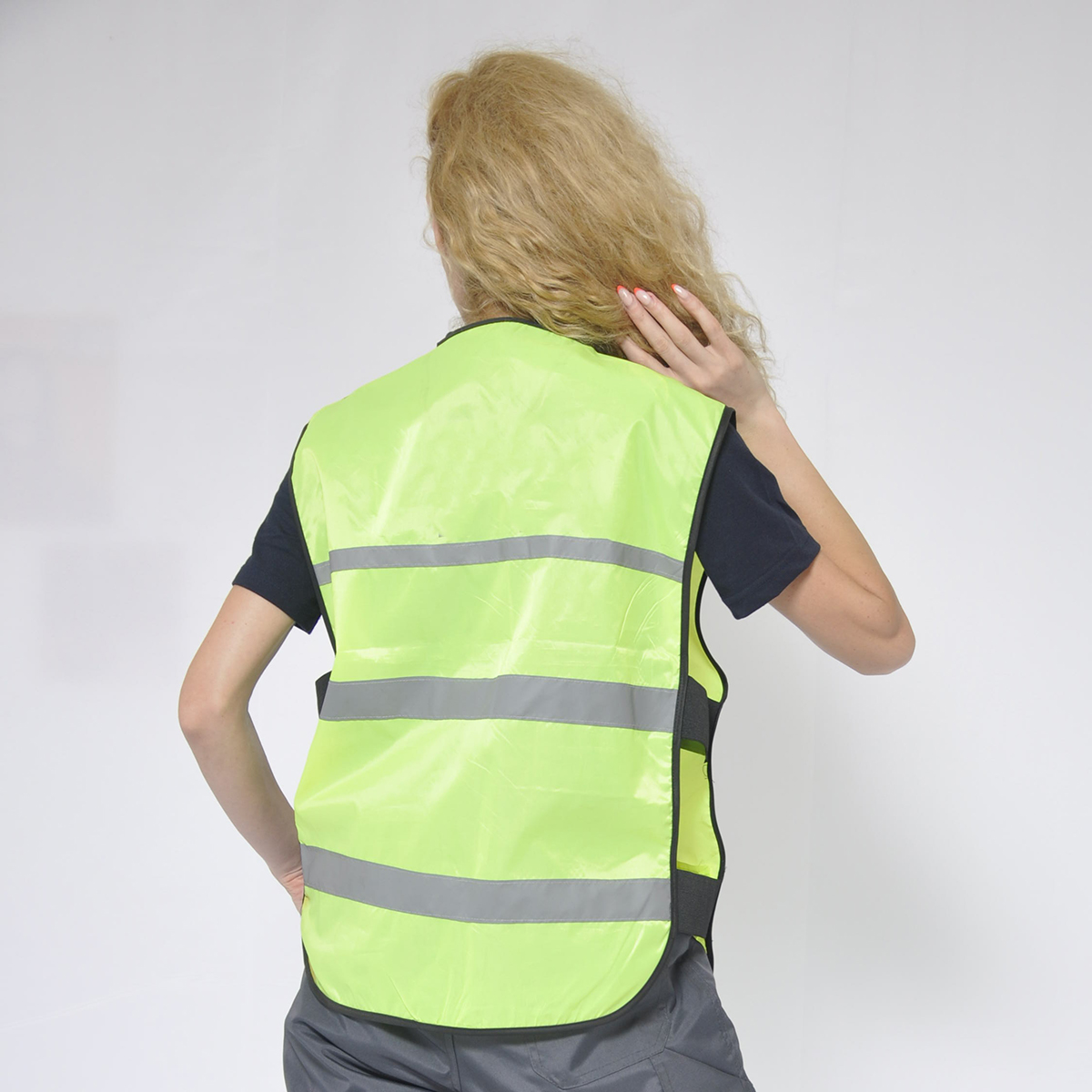 Reflektorlu Xəbərdarlıq Jileti - Yüksək Görünürlük və Təhlükəsizlik Geyimi