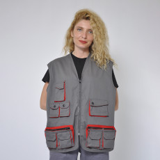 Multi pocket vest
