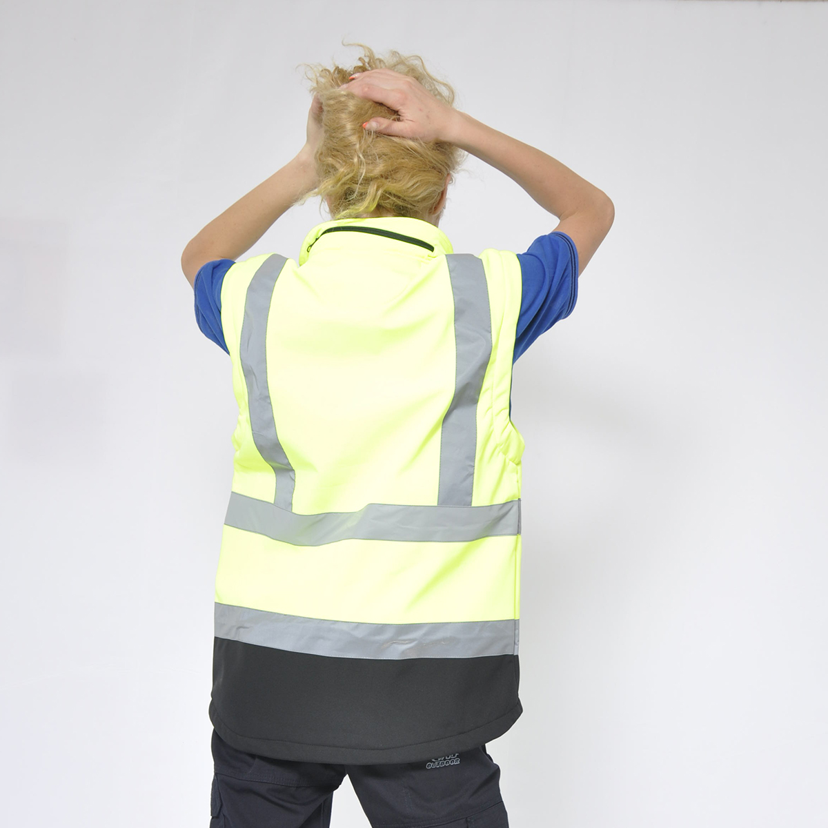 Reflektörlü  çok fonksiyonlu mont