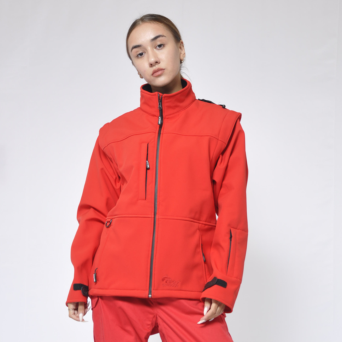 Coat with removable sleeves