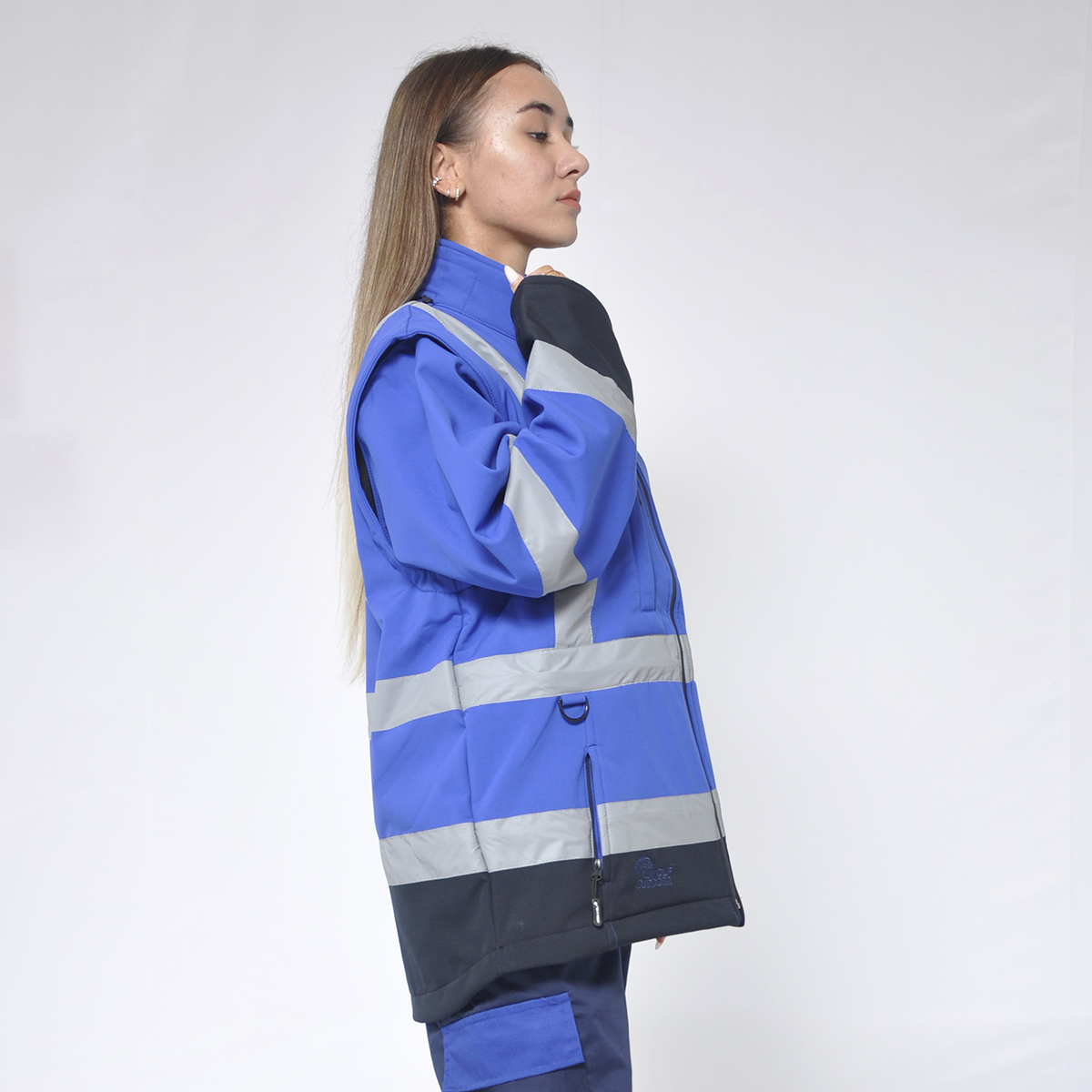 SoftShell Reflektorlu Gödəkçə - İstilik, Rahatlıq və Yüksək Görünürlük