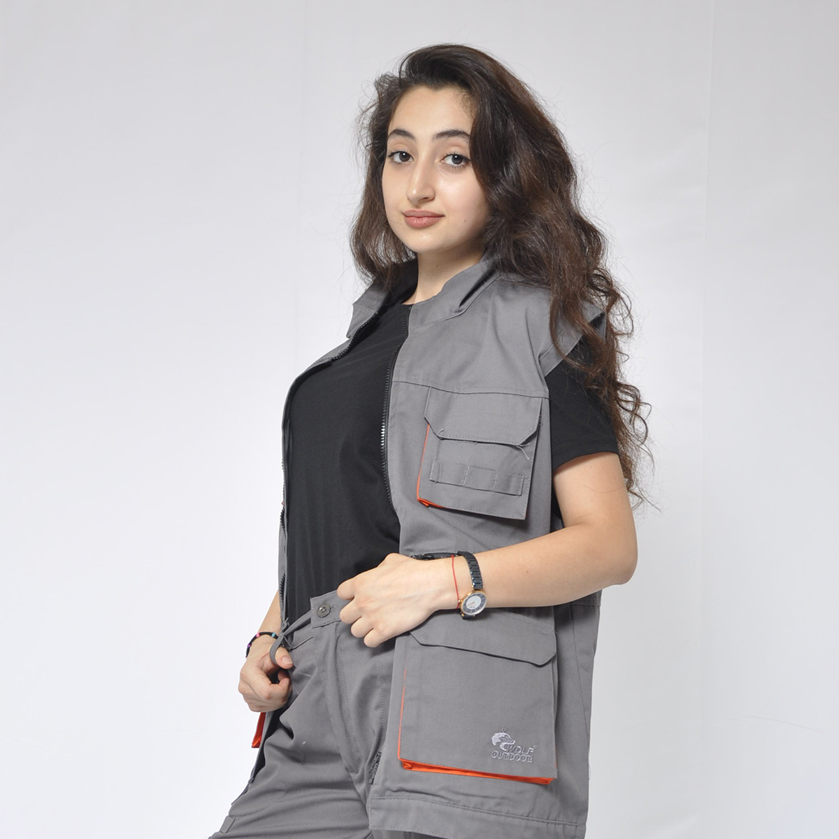 Multi pocket vest