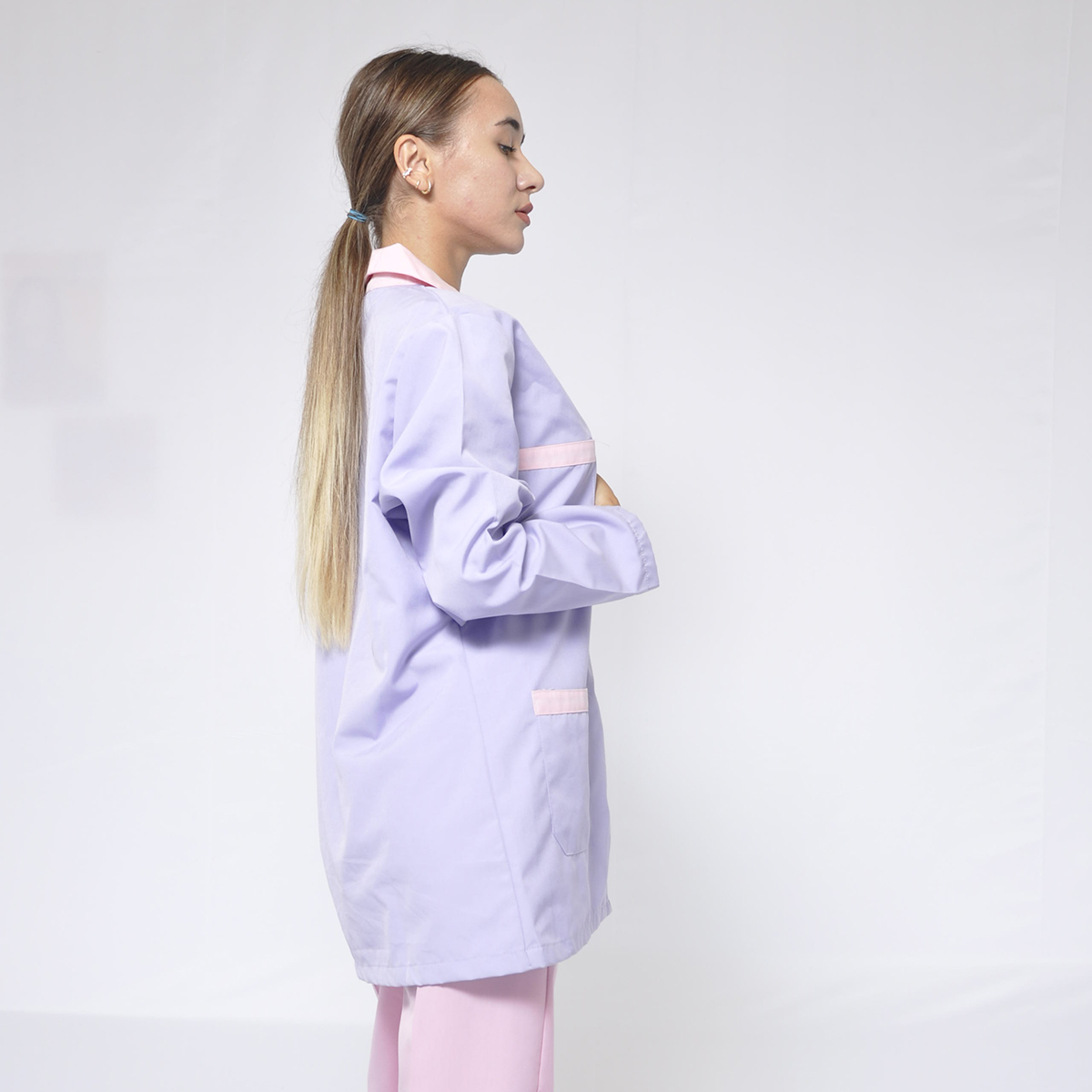 Two-color nurse uniform