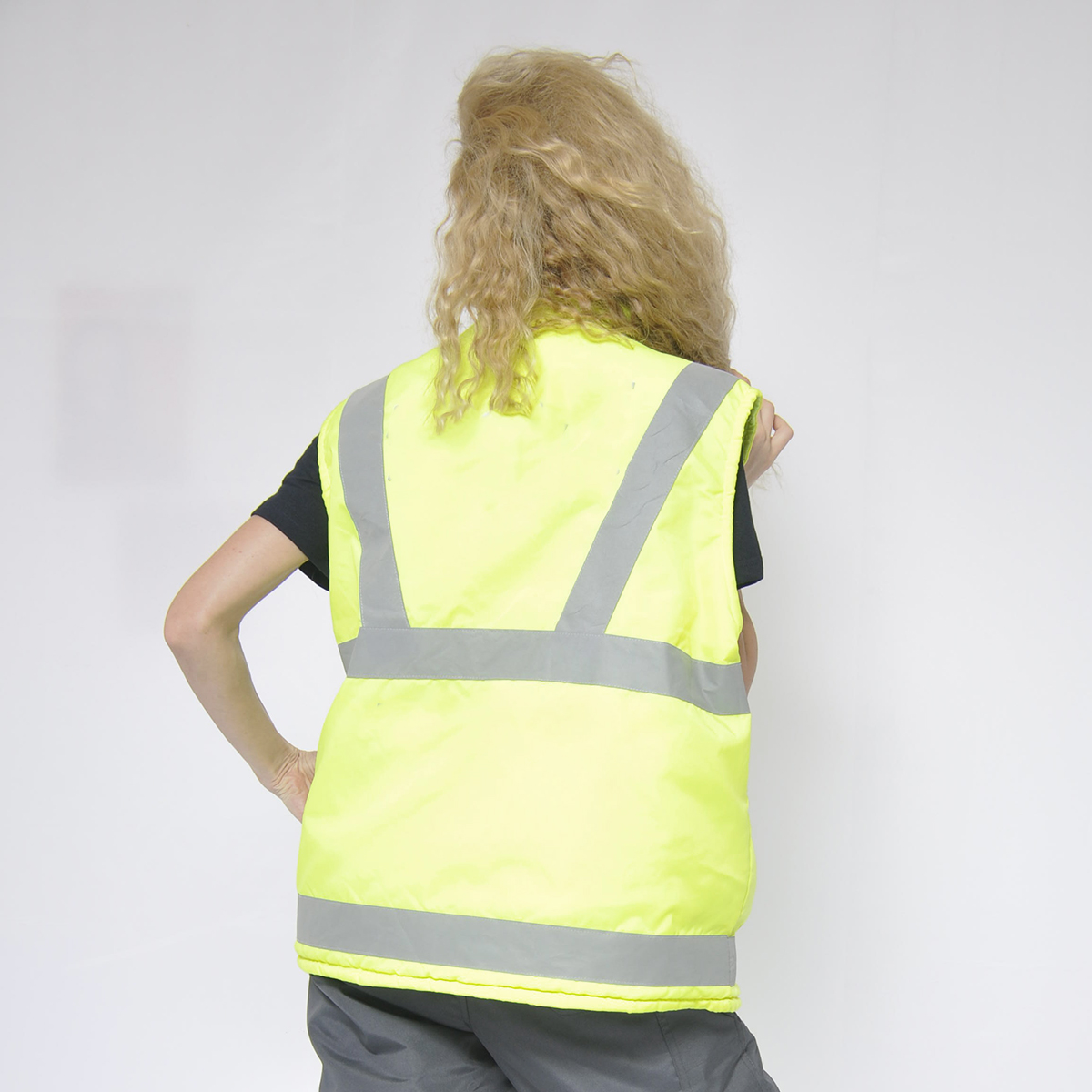 Reflektorlu Jilet - Yüksək Görünürlük və Təhlükəsizlik Geyimi